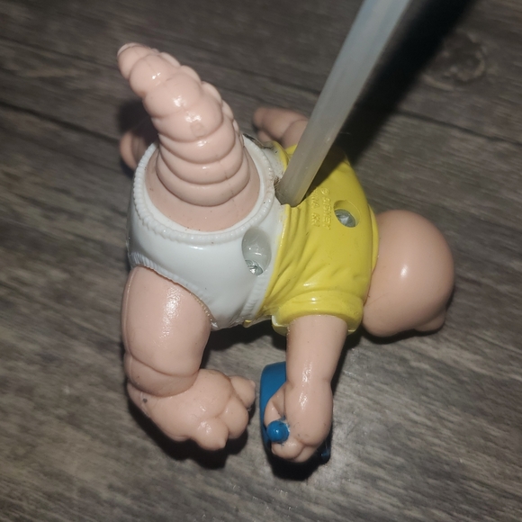 Vintage Disney Grandma Ethyl and Baby Sinclair & Earl From the show "Dinosaurs" - Picture 4 of 15